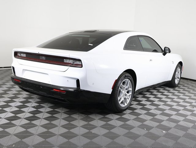 New 2025 Dodge Charger R/T w/ Sun & Sound Package image 4