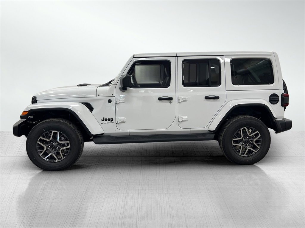New 2025 Jeep Wrangler Sahara image 3
