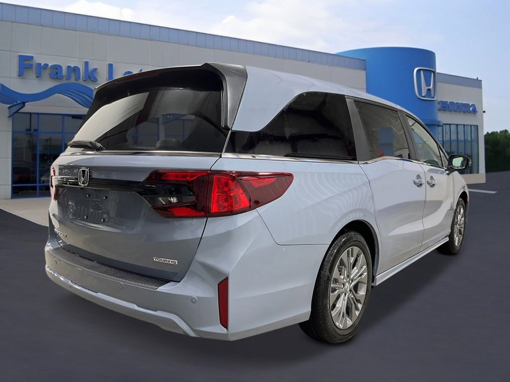 New 2026 Honda Odyssey Touring image 5