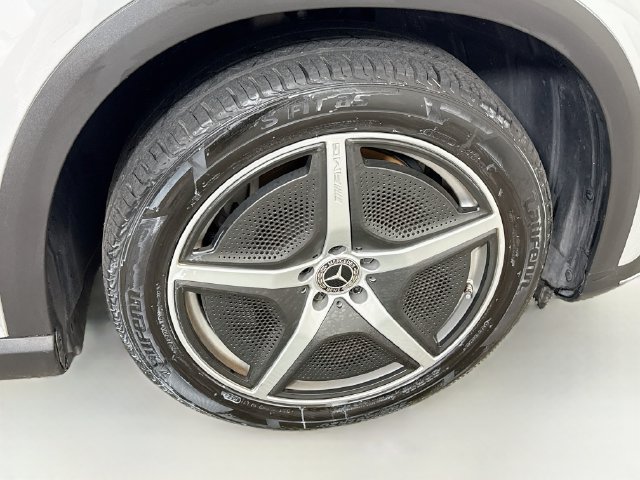 Used 2023 Mercedes-Benz EQE 350+ SUV w/ AMG Line Exterior Package image 31