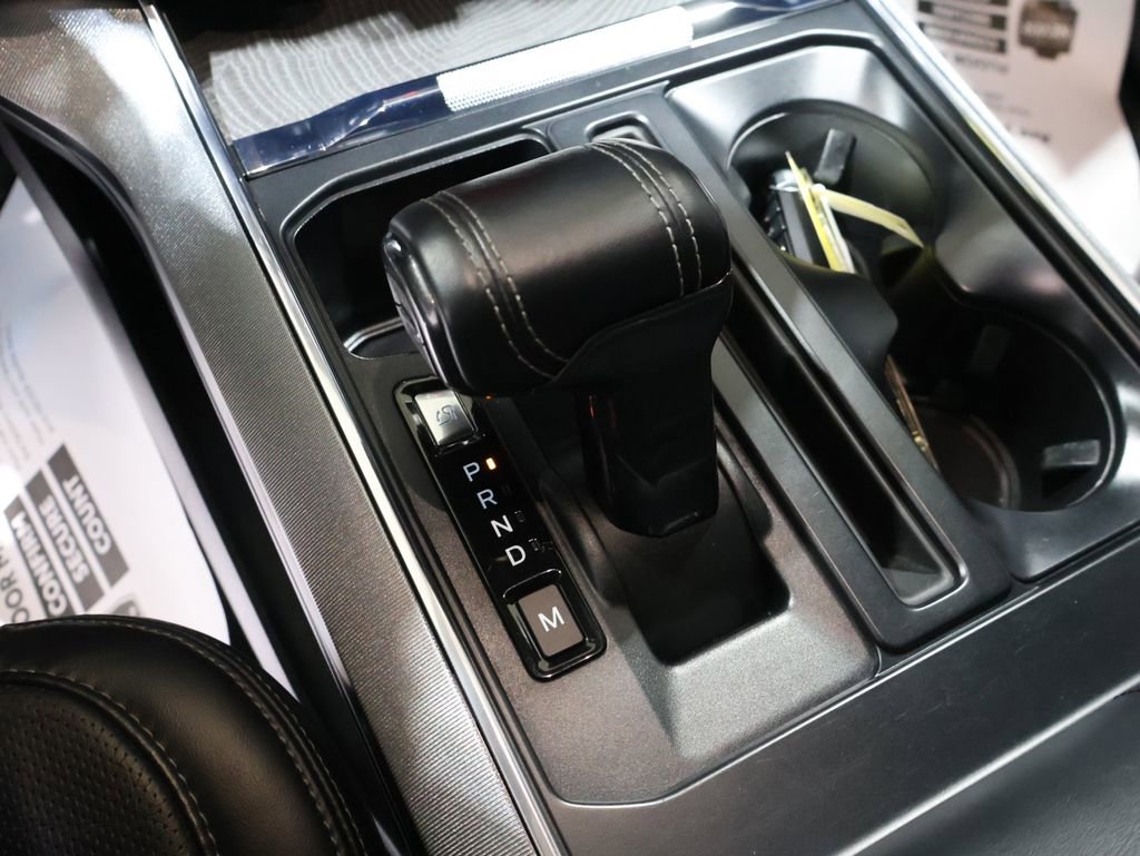 Used 2022 Ford F150 Platinum w/ Equipment Group 701A High image 34