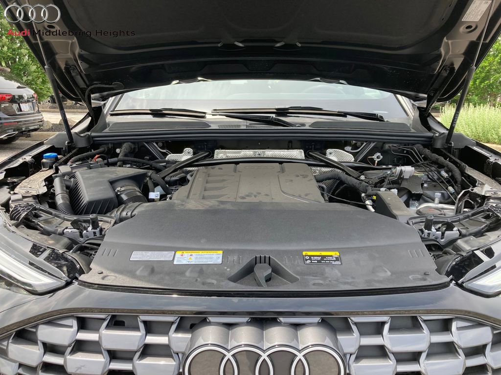 New 2025 Audi Q5 Premium Plus image 17
