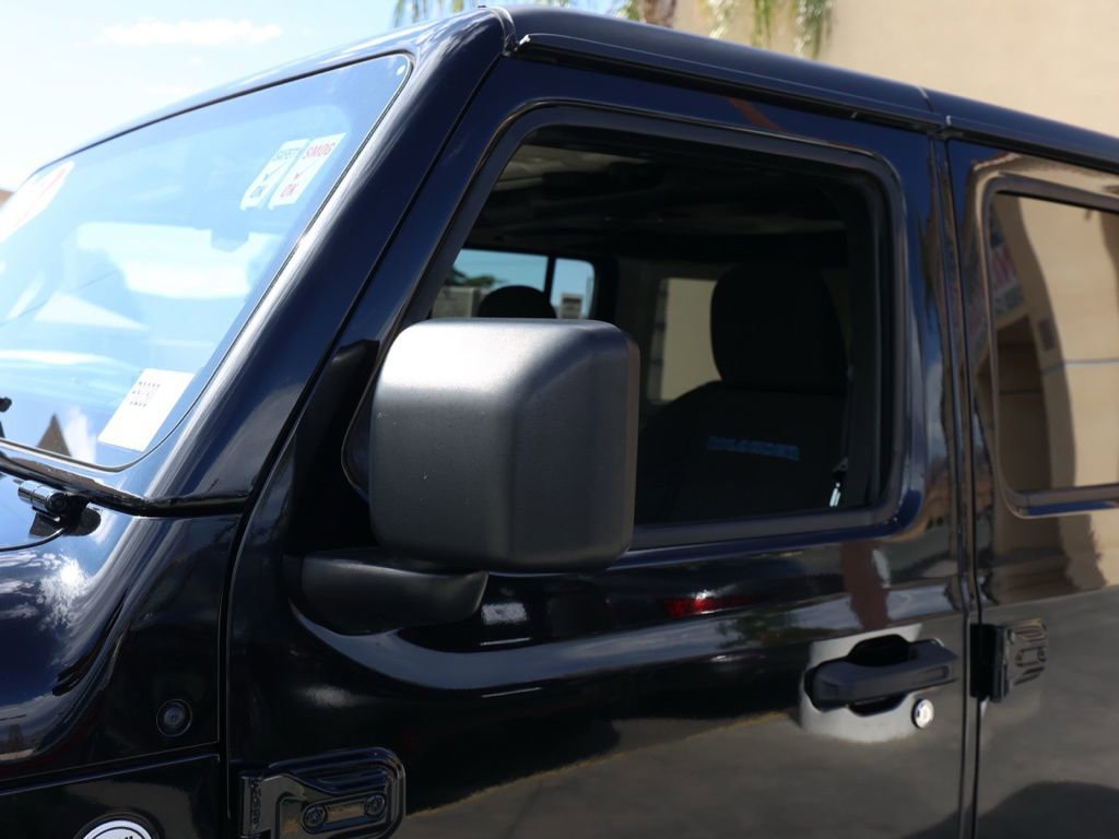 Used 2021 Jeep Wrangler Unlimited Islander image 11