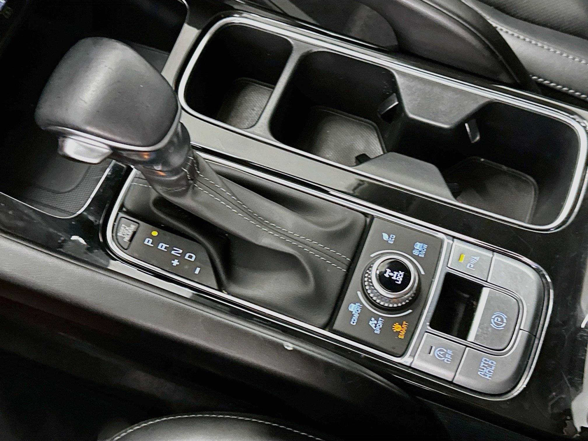 Used 2025 Kia Telluride S AWD/4WD image 25