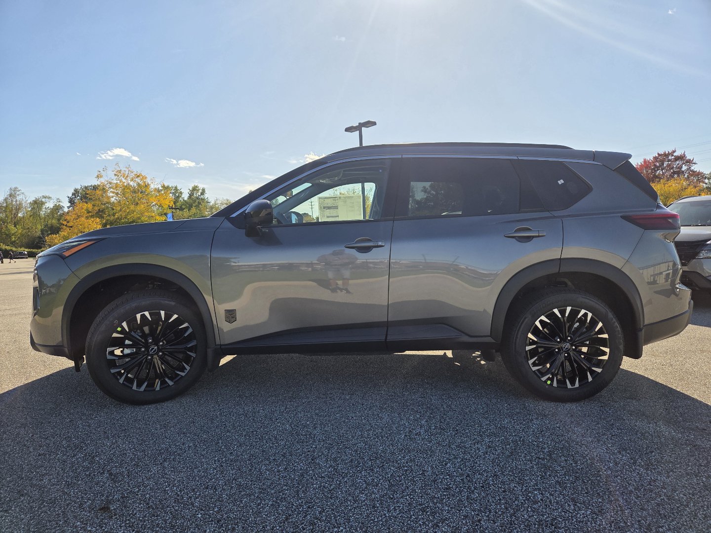 New 2027 Nissan Rogue Dark Armor AWD/4WD image 15