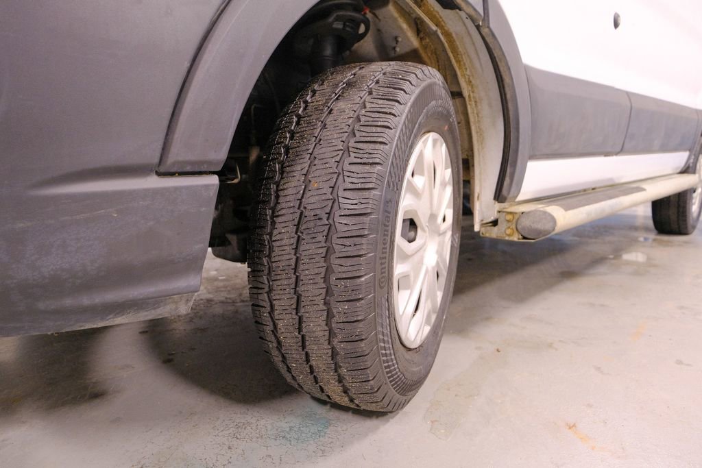 Used 2024 Ford Transit 250 Low Roof w/ Exterior Upgrade Package image 35