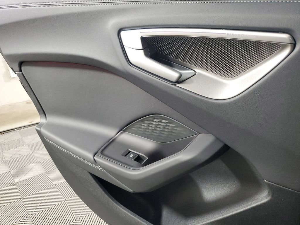 Used 2025 Audi A5 2.0T Premium Plus w/ Premium Plus image 18