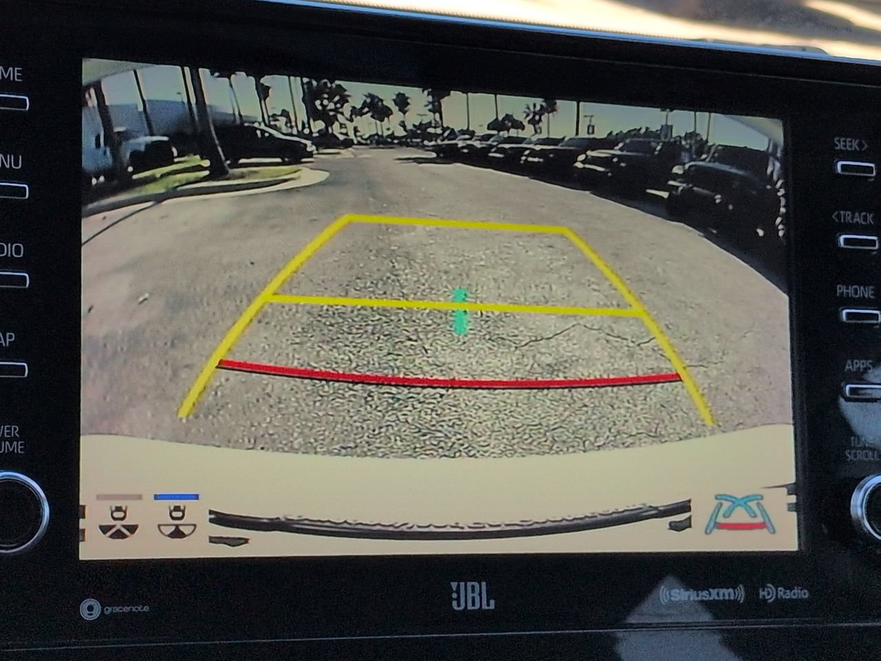 Used 2022 Toyota Camry XLE w/ Navigation Upgrade Package FWD image 19