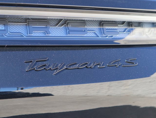 Used 2024 Porsche Taycan 4S image 29