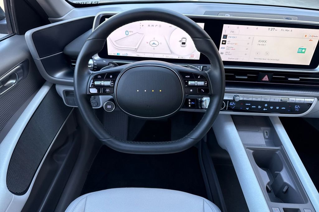 Used 2023 Hyundai Ioniq 6 SEL image 12