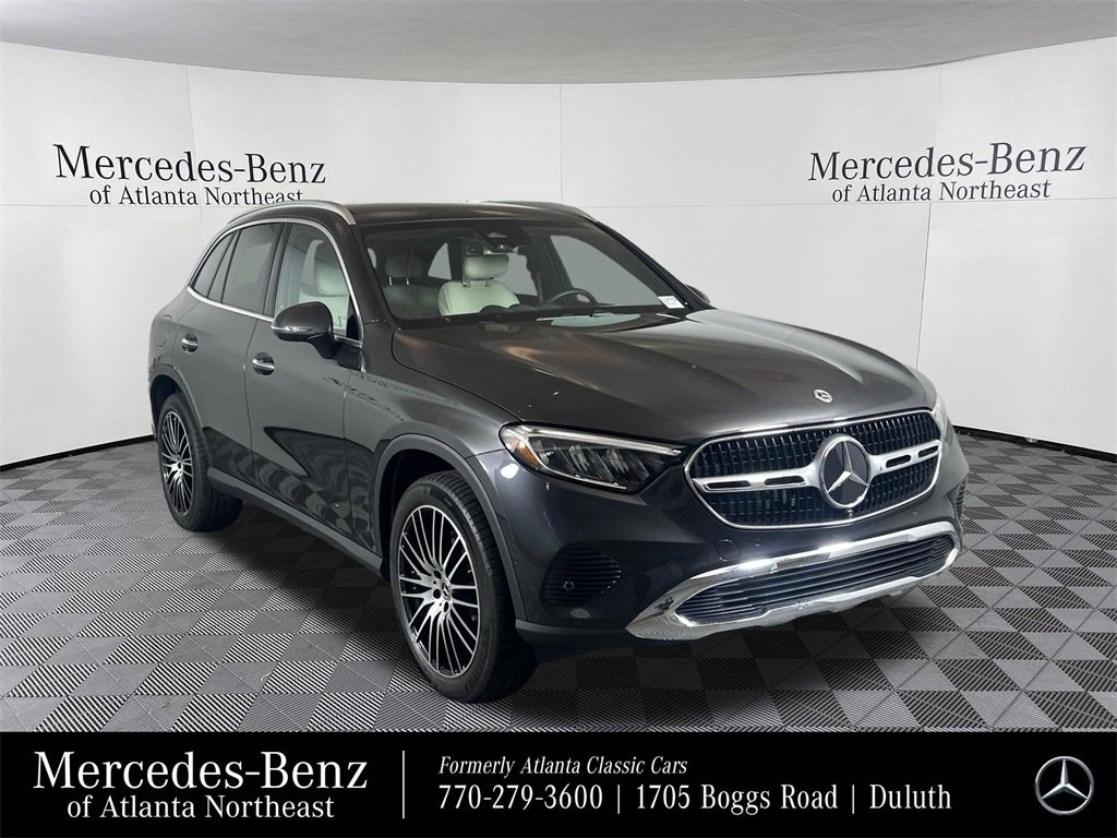 Certified 2025 Mercedes-Benz GLC 300 image 1