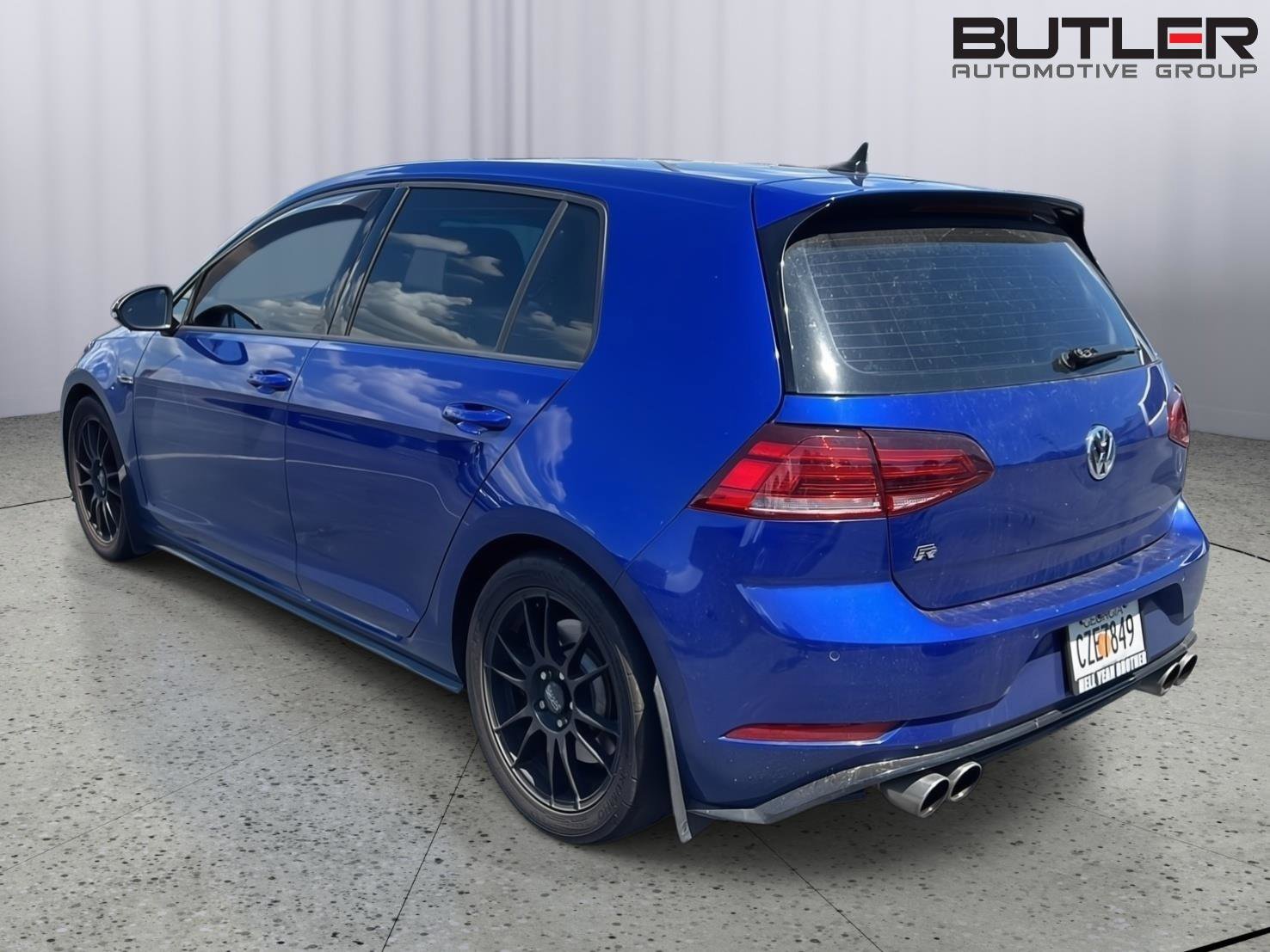 Used 2019 Volkswagen Golf R 4-Door AWD/4WD image 3