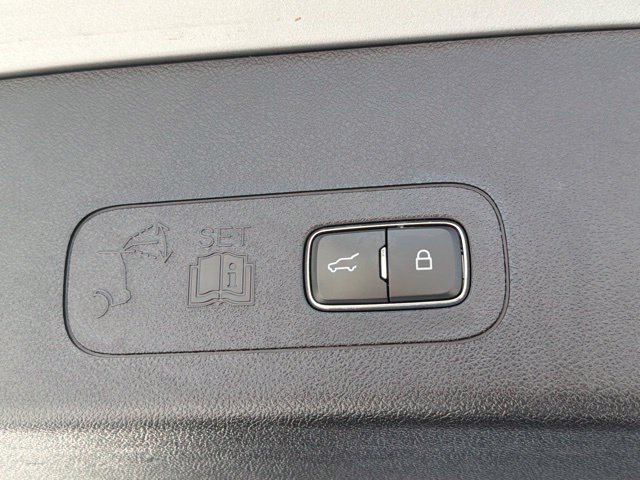 Used 2022 Lincoln Aviator Reserve w/ Equipment Group 201A AWD/4WD image 14