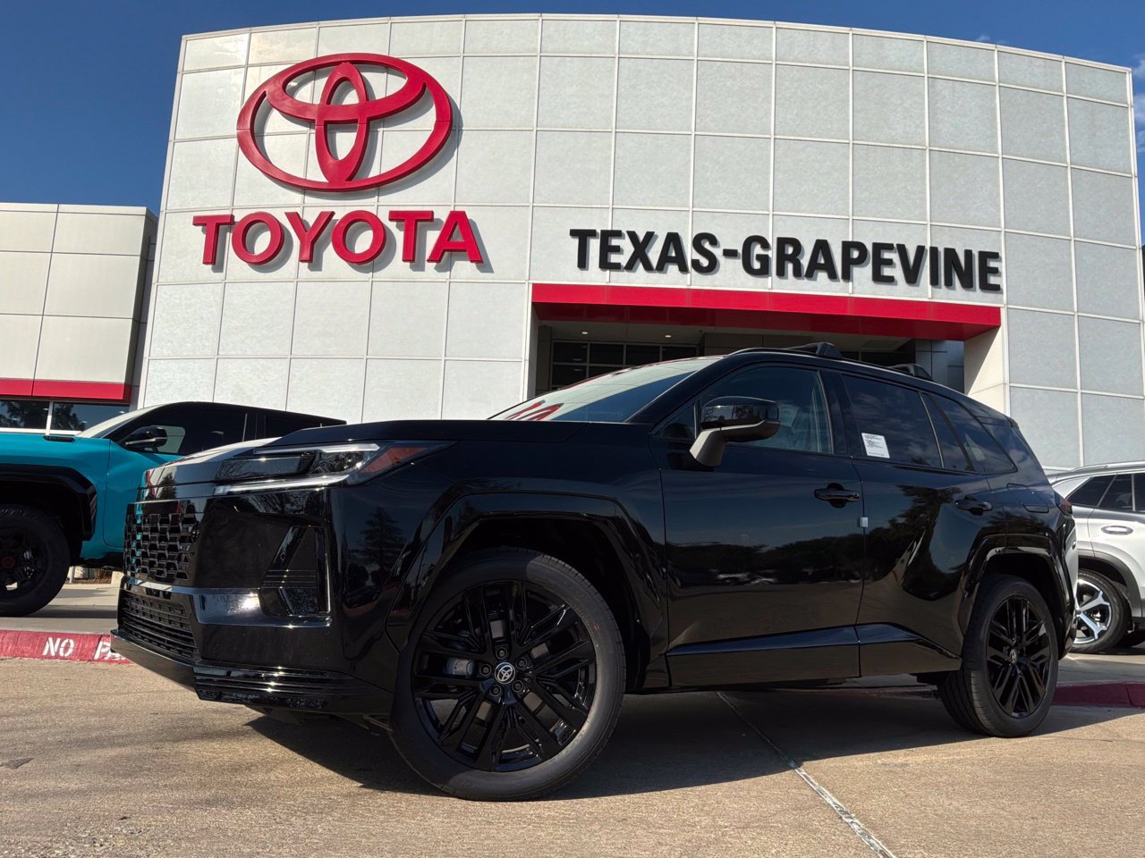 New 2026 Toyota RAV4 XSE AWD/4WD image 2