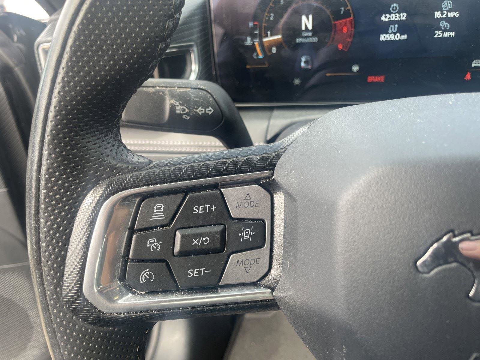 Used 2025 Ford Mustang GT Premium image 15