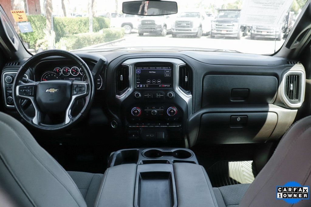 Used 2020 Chevrolet Silverado 1500 LT w/ Convenience Package AWD/4WD image 26