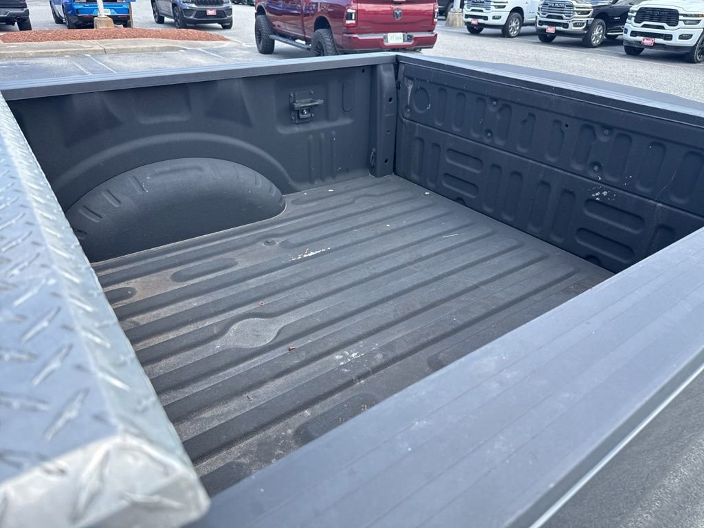 Used 2020 Ford F250 XLT w/ XLT Value Package AWD/4WD image 12