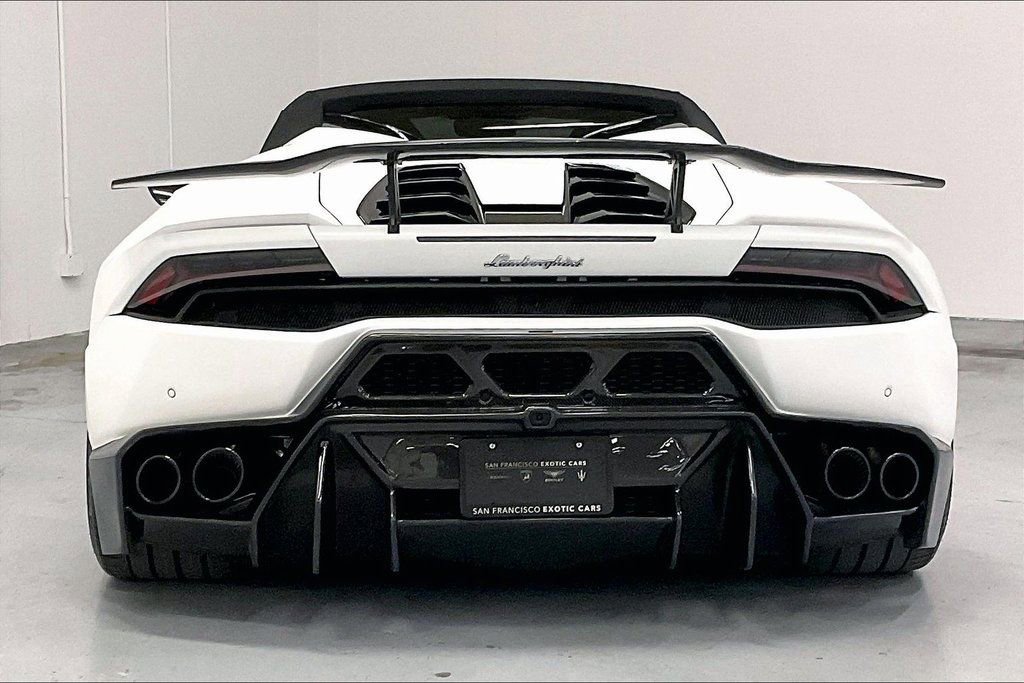 Used 2018 Lamborghini Huracan LP 580-2 image 5