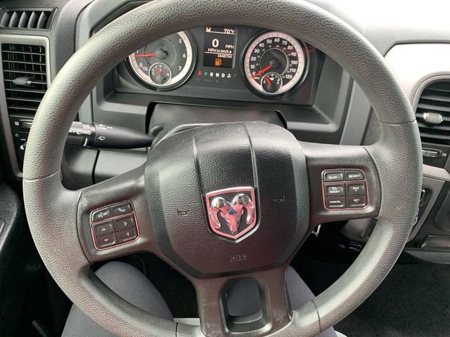 Used 2018 RAM 1500 Express RWD image 19