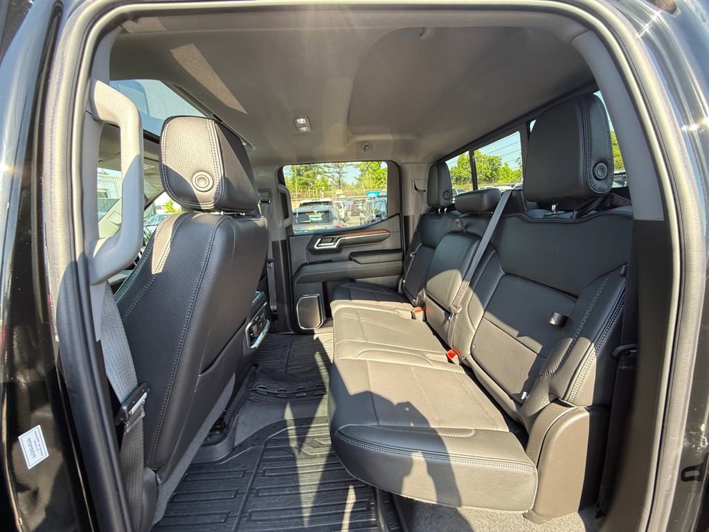 Used 2024 GMC Sierra 1500 Denali w/ Denali Reserve Package AWD/4WD image 23