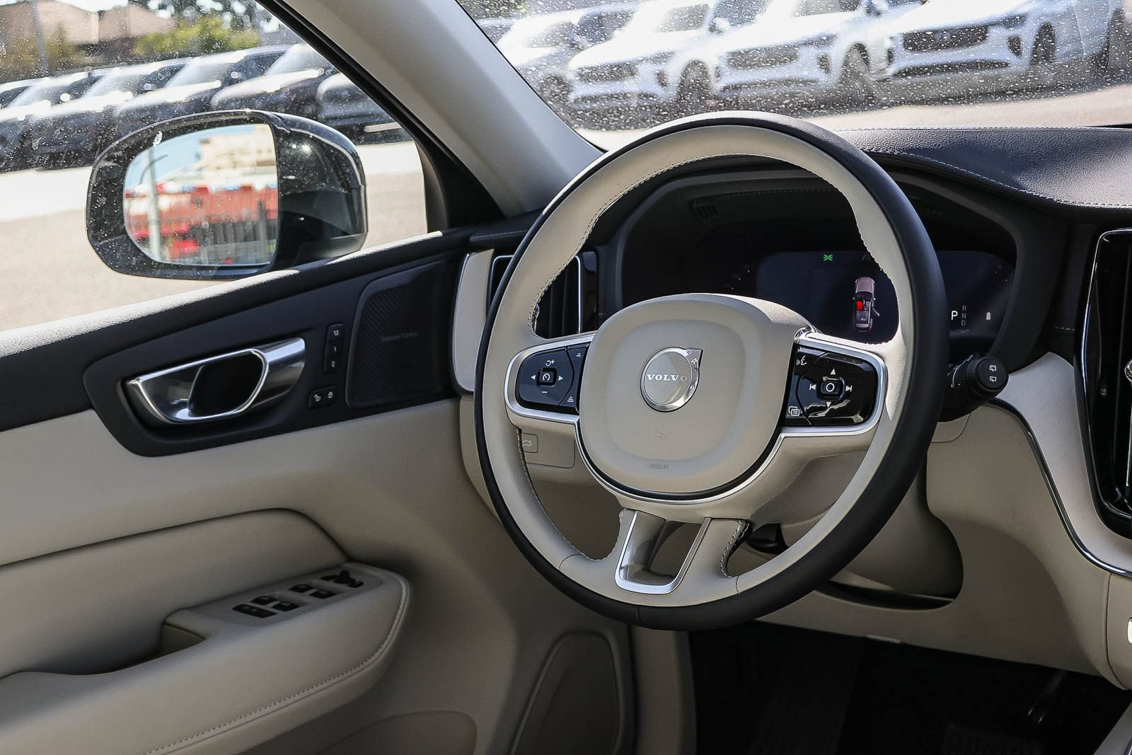 New 2026 Volvo XC60 B5 Ultra AWD/4WD image 24
