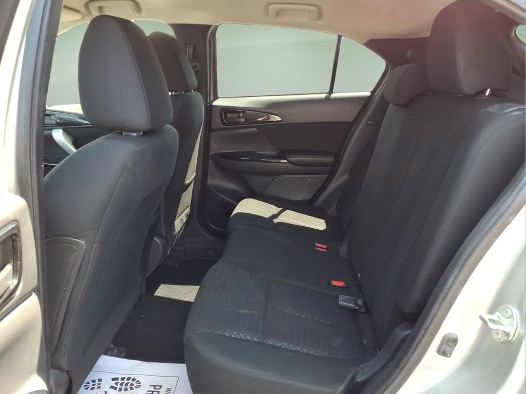 Used 2024 Mitsubishi Eclipse Cross LE AWD/4WD image 5