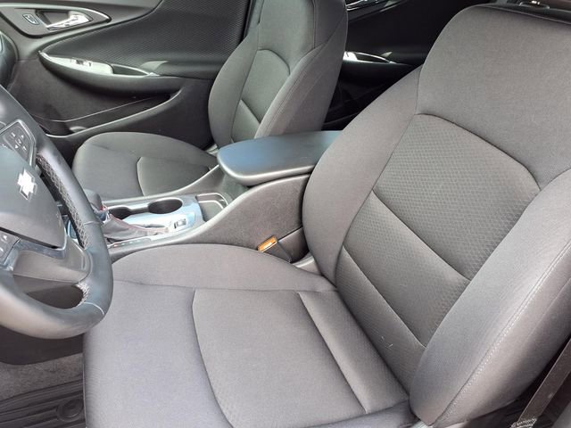 Used 2024 Chevrolet Malibu RS FWD image 3
