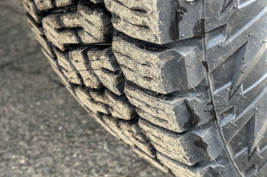 Certified 2020 Ford F250 XL w/ STX Appearance Package image 15