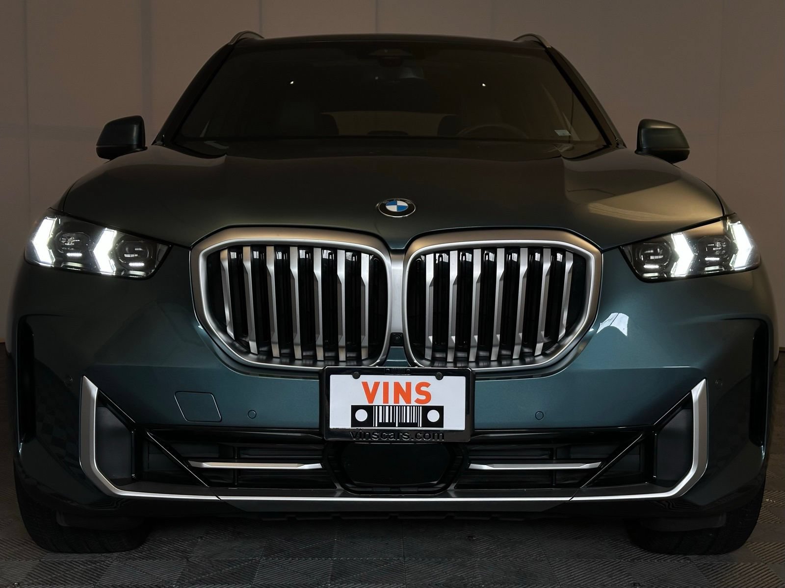 Used 2024 BMW X5 xDrive40i w/ Parking Assistance Package AWD/4WD image 21