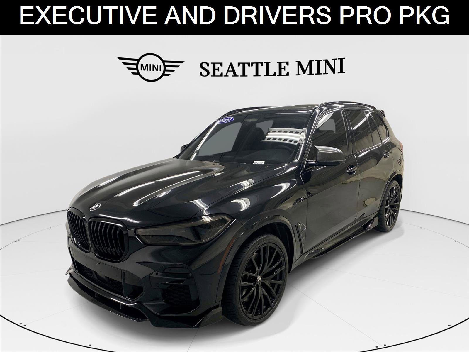 Used 2020 BMW X5 M50i w/ Executive Package image 1