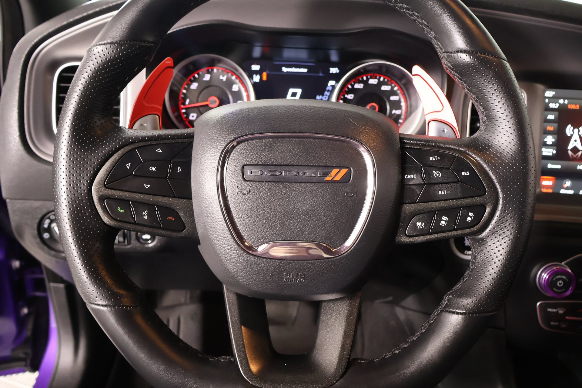 Used 2023 Dodge Charger R/T w/ Performance Handling Group RWD image 3