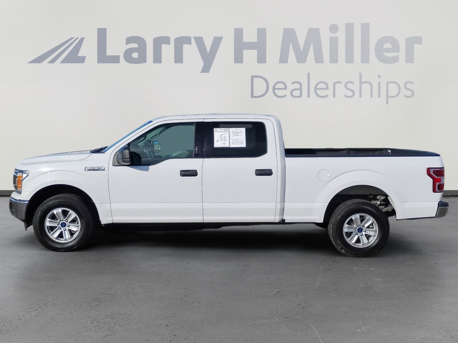 Used 2019 Ford F150 XLT image 2