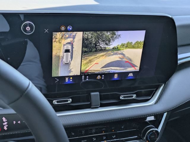 New 2026 Chevrolet Equinox LT w/ Safety and Technology Package FWD image 19