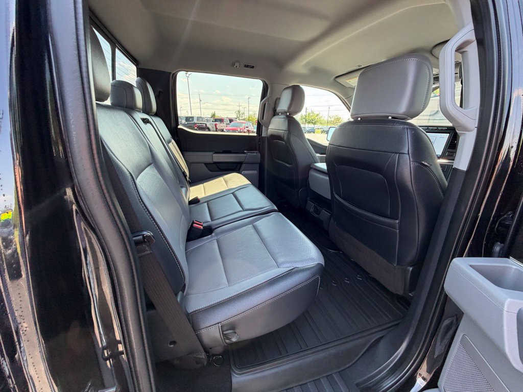 Used 2021 Ford F150 Lariat w/ FX4 Off-Road Package AWD/4WD image 25
