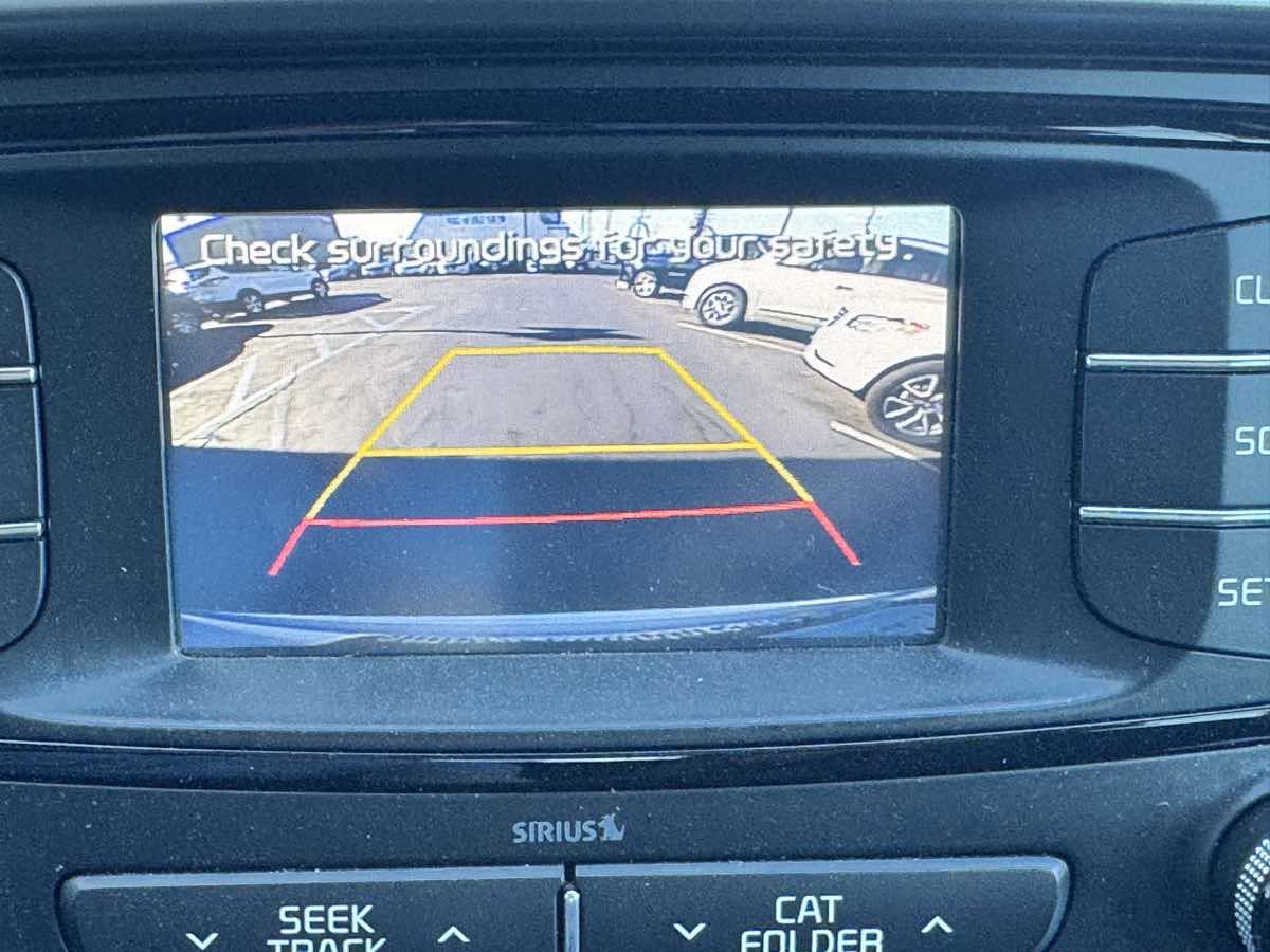 Used 2016 Kia Sorento AWD image 48