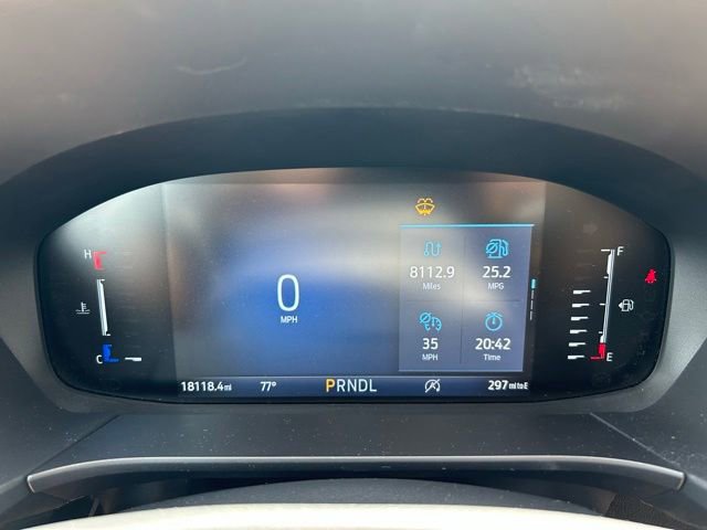 Used 2023 Ford Escape Active AWD/4WD image 2