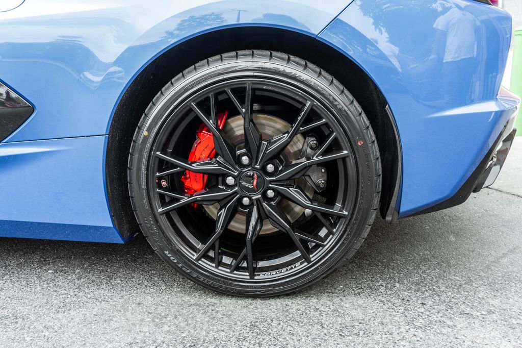 Used 2024 Chevrolet Corvette Stingray Coupe w/ Z51 Performance Package RWD image 26