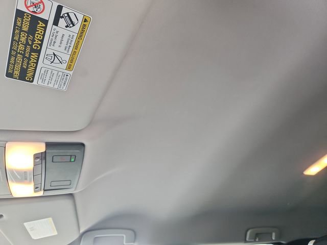 Used 2024 Mitsubishi Outlander SE FWD image 19