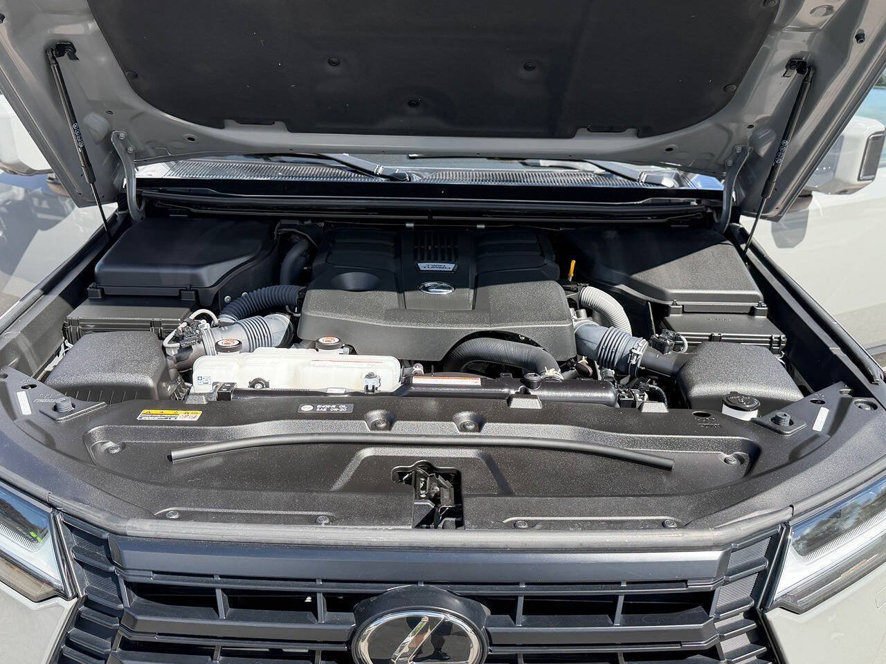 Used 2024 Lexus GX 550 w/ Cold Area Package AWD/4WD image 87