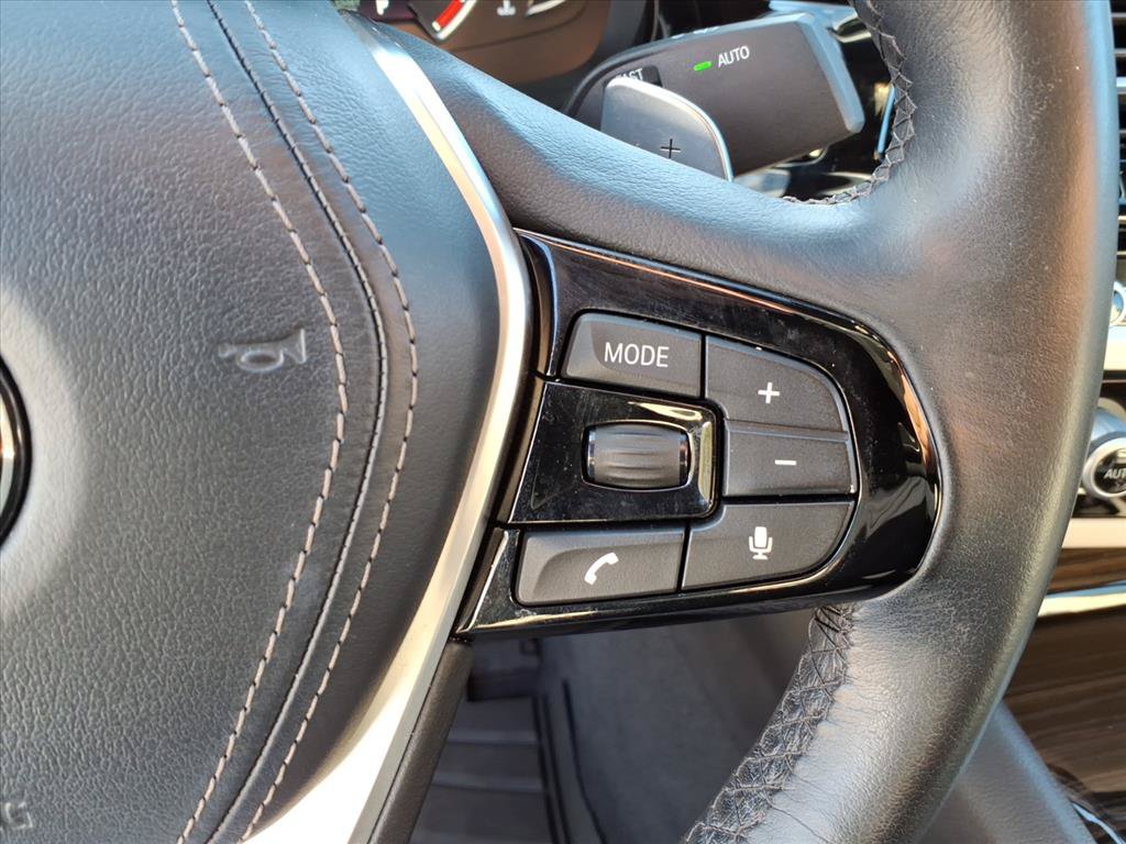 Used 2019 BMW 530i w/ Convenience Package RWD image 25