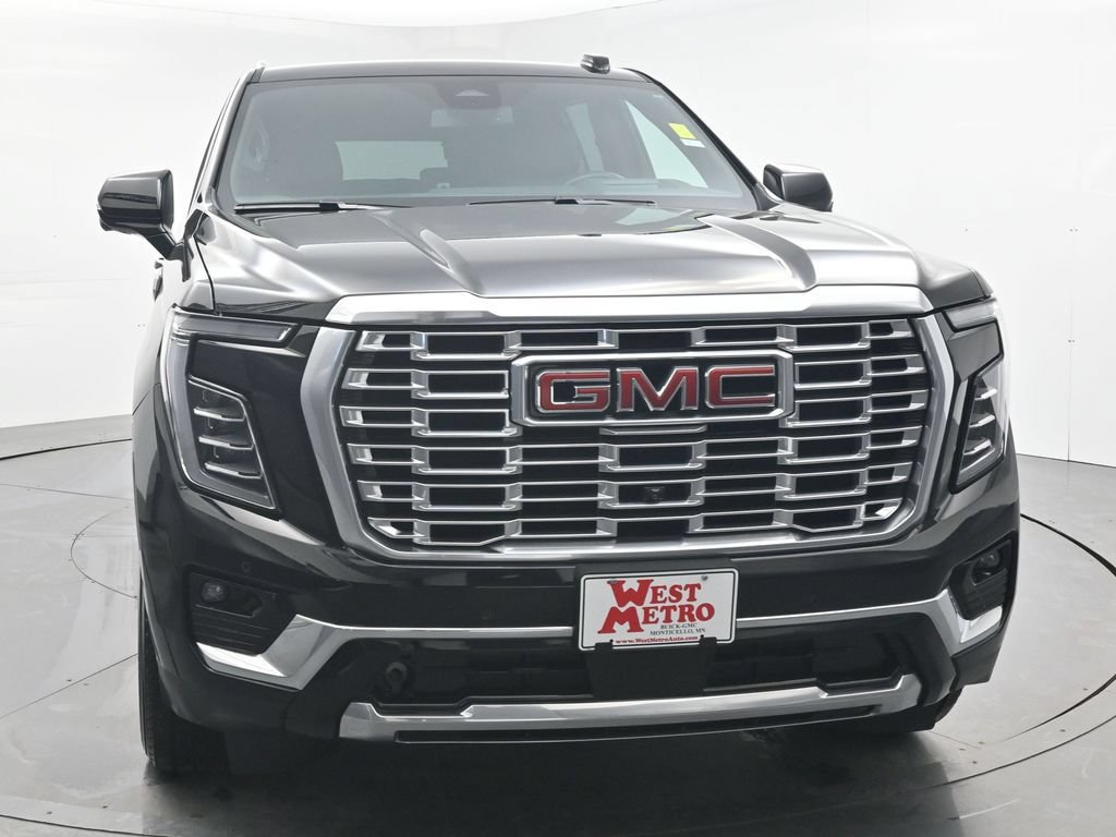 Used 2025 GMC Yukon Denali AWD/4WD image 31