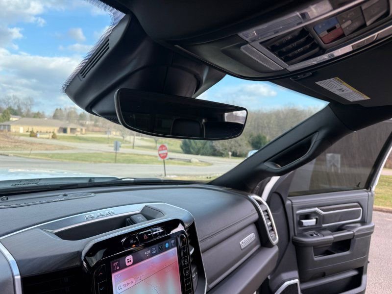 Used 2025 RAM 2500 Laramie image 28