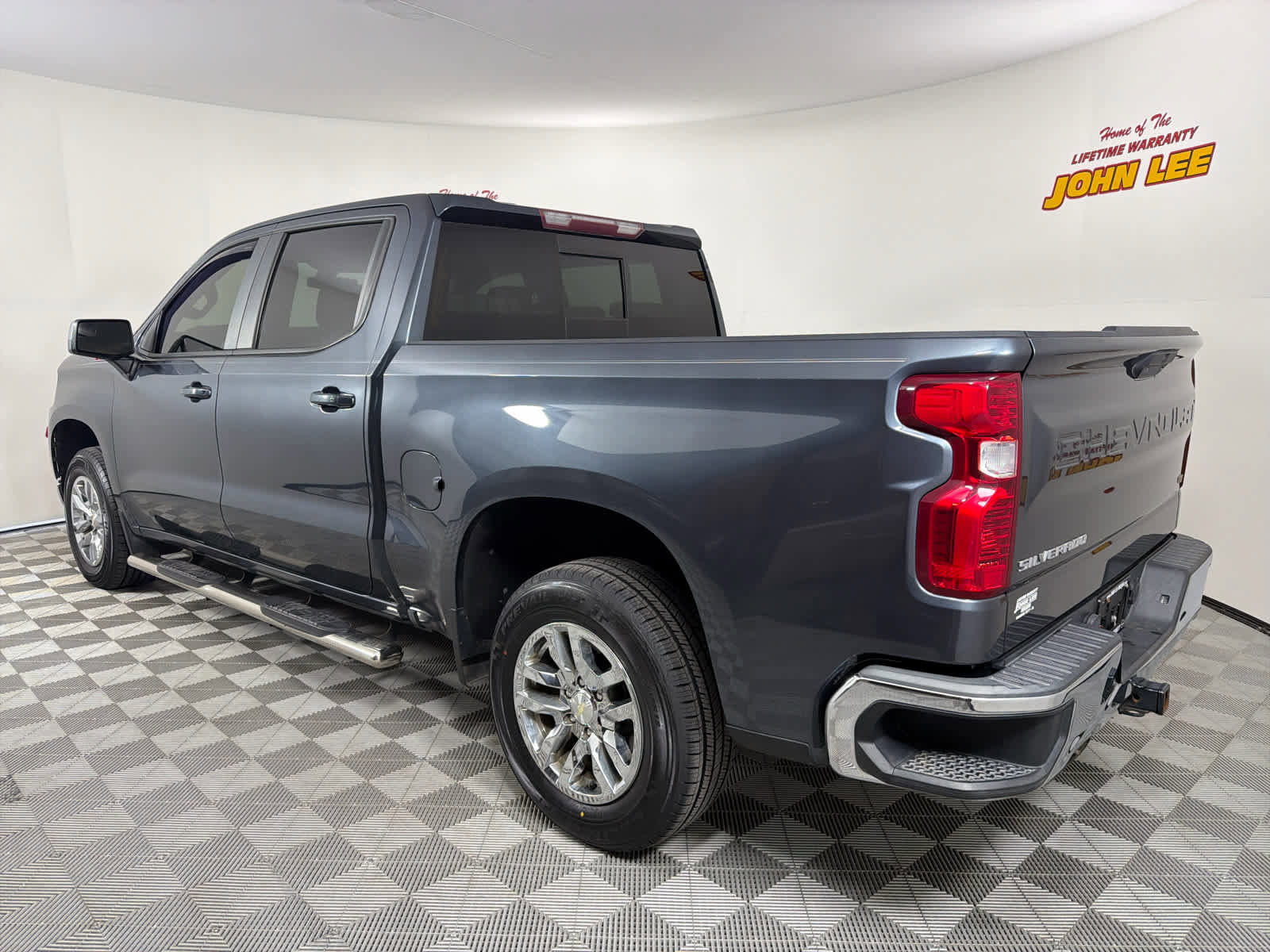 Used 2019 Chevrolet Silverado 1500 LT w/ All-Star Edition image 3