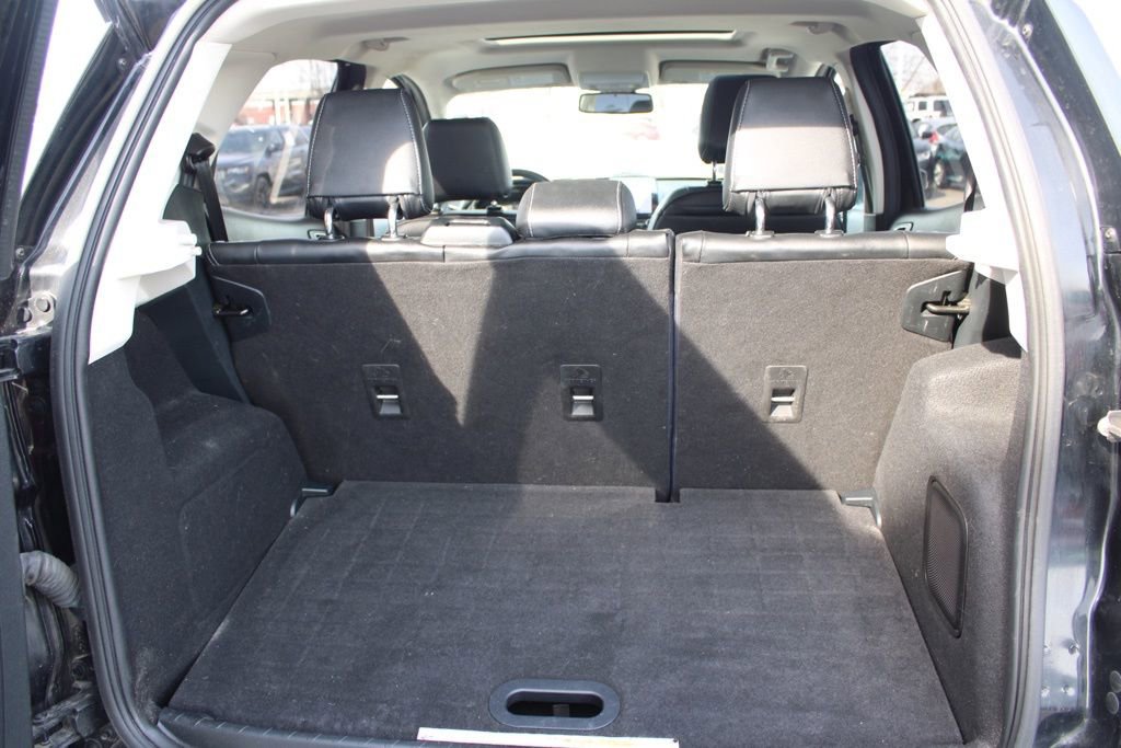 Used 2021 Ford EcoSport Titanium image 11