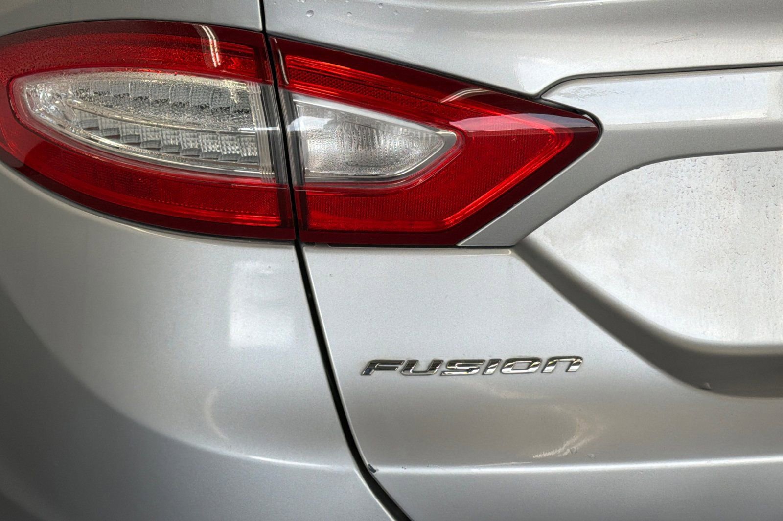 Used 2014 Ford Fusion S image 22