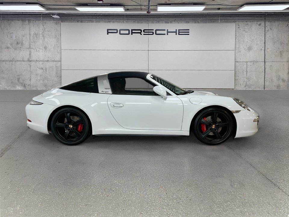 Used 2015 Porsche 911 Targa 4S AWD/4WD image 8