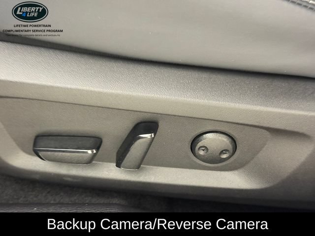 Used 2025 Mitsubishi Outlander SE AWD/4WD image 15