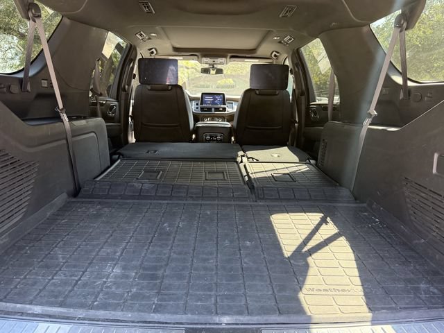 Used 2021 GMC Yukon XL AT4 w/ AT4 Premium Plus Package AWD/4WD image 22
