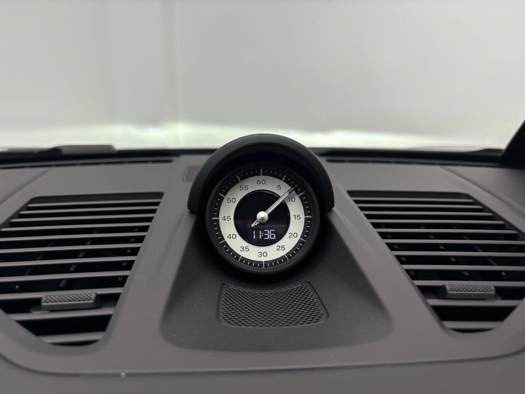 Certified 2026 Porsche 911 Targa 4S AWD/4WD image 24