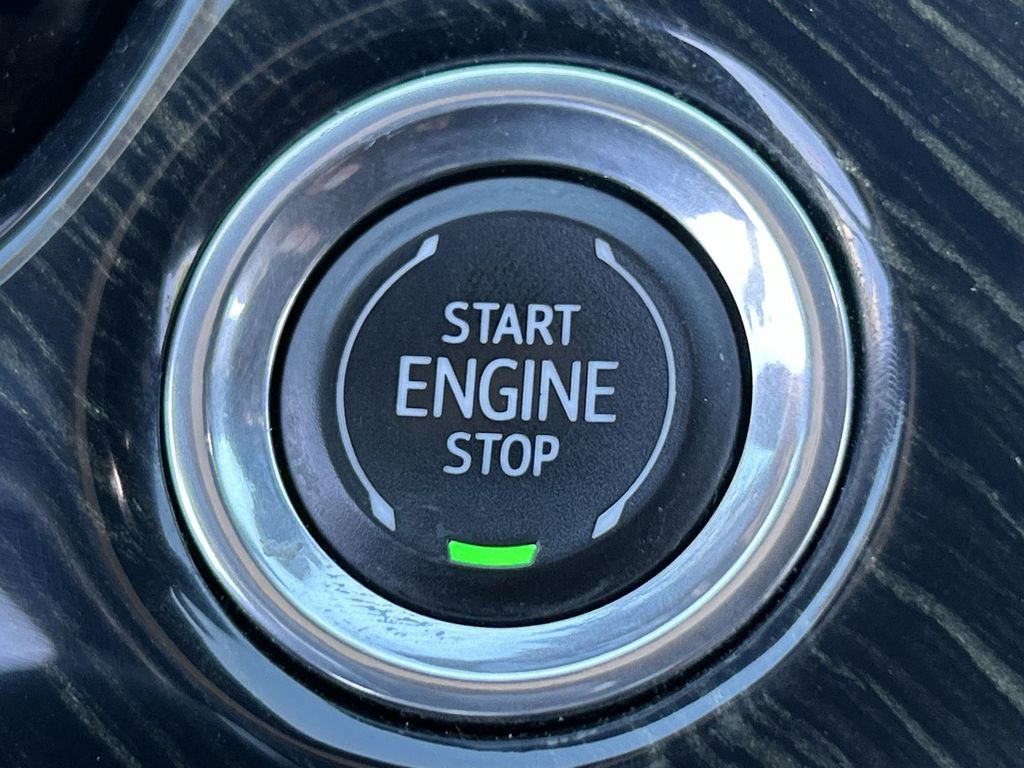 Used 2020 Cadillac XT6 Premium Luxury image 17